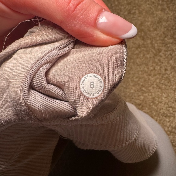 Lululemon Energy Longline Sports Bra - Picture 3 of 3